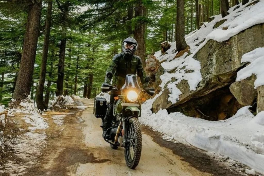 lightest touring motorcycles - royal enfield himalayan