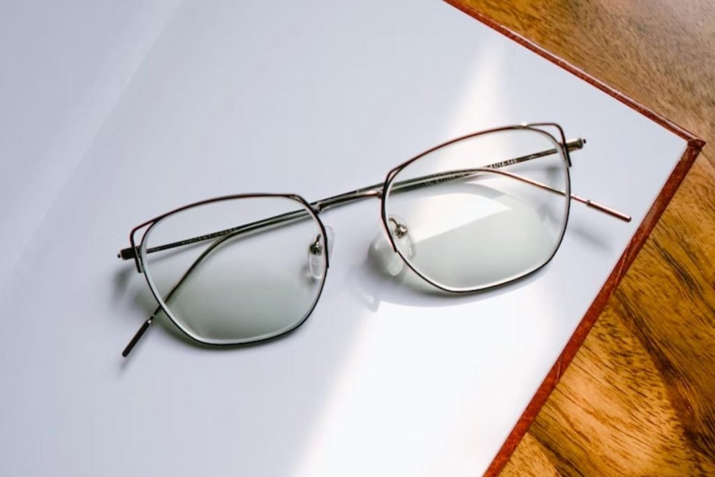 glasses