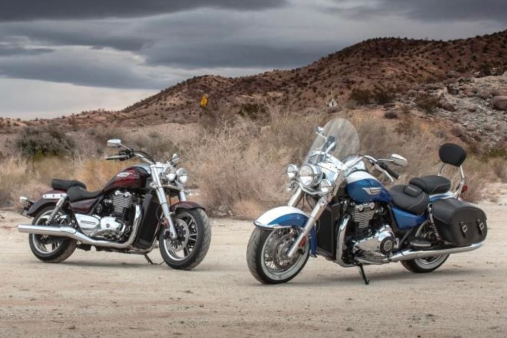 triumph motorcycles - thunderbirds on beach